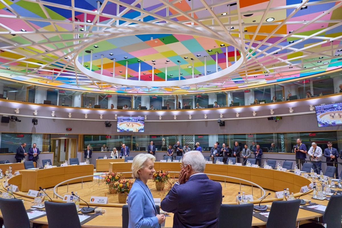 Blocaj la Bruxelles: Liderii europeni nu pot decide modul de repartizare a bugetului de 1.620 de miliarde de euro