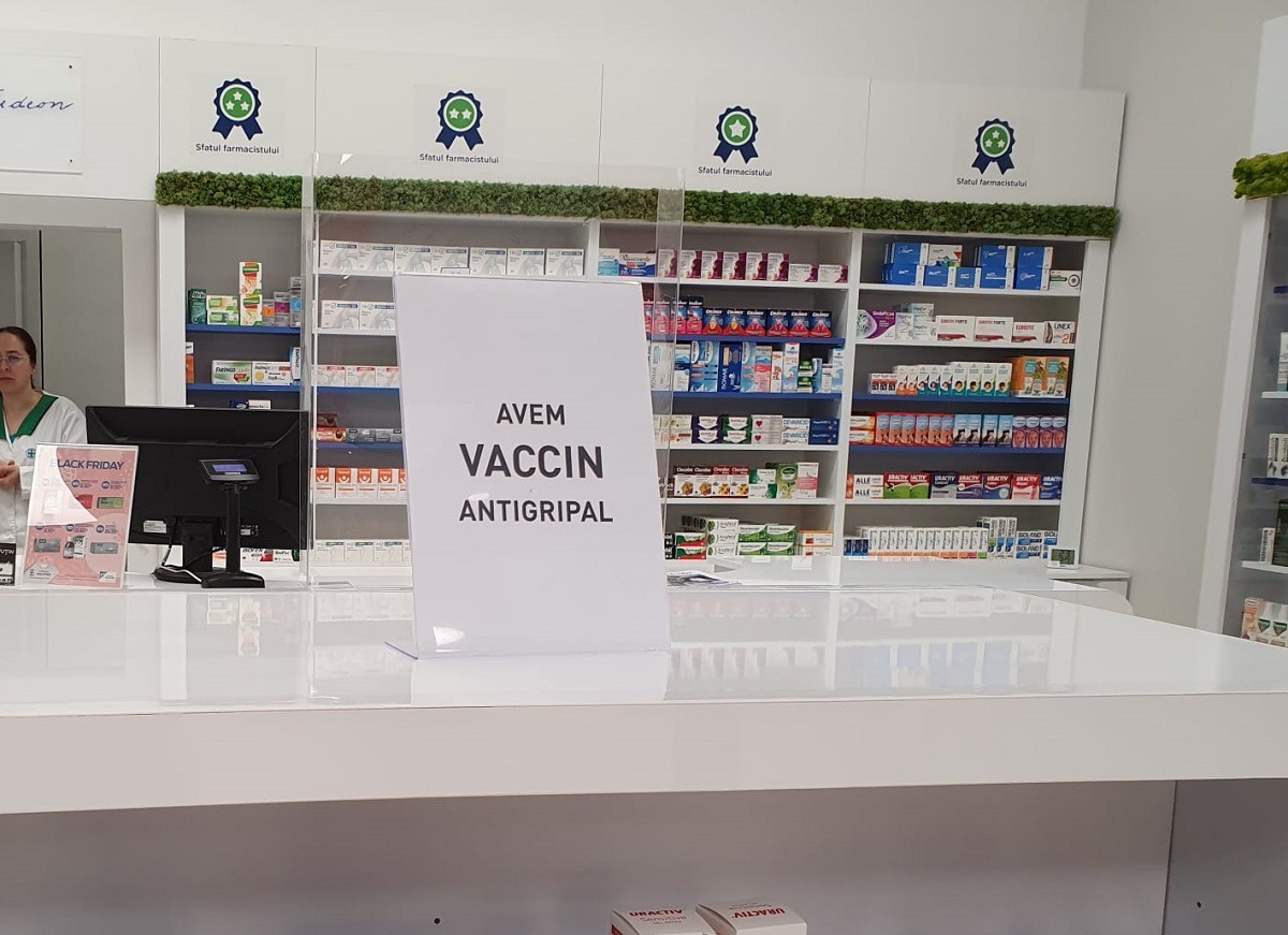 Stocuri limitate de vaccinuri gripale injectabile în farmacii. Urmează o nouă tranșă de doze