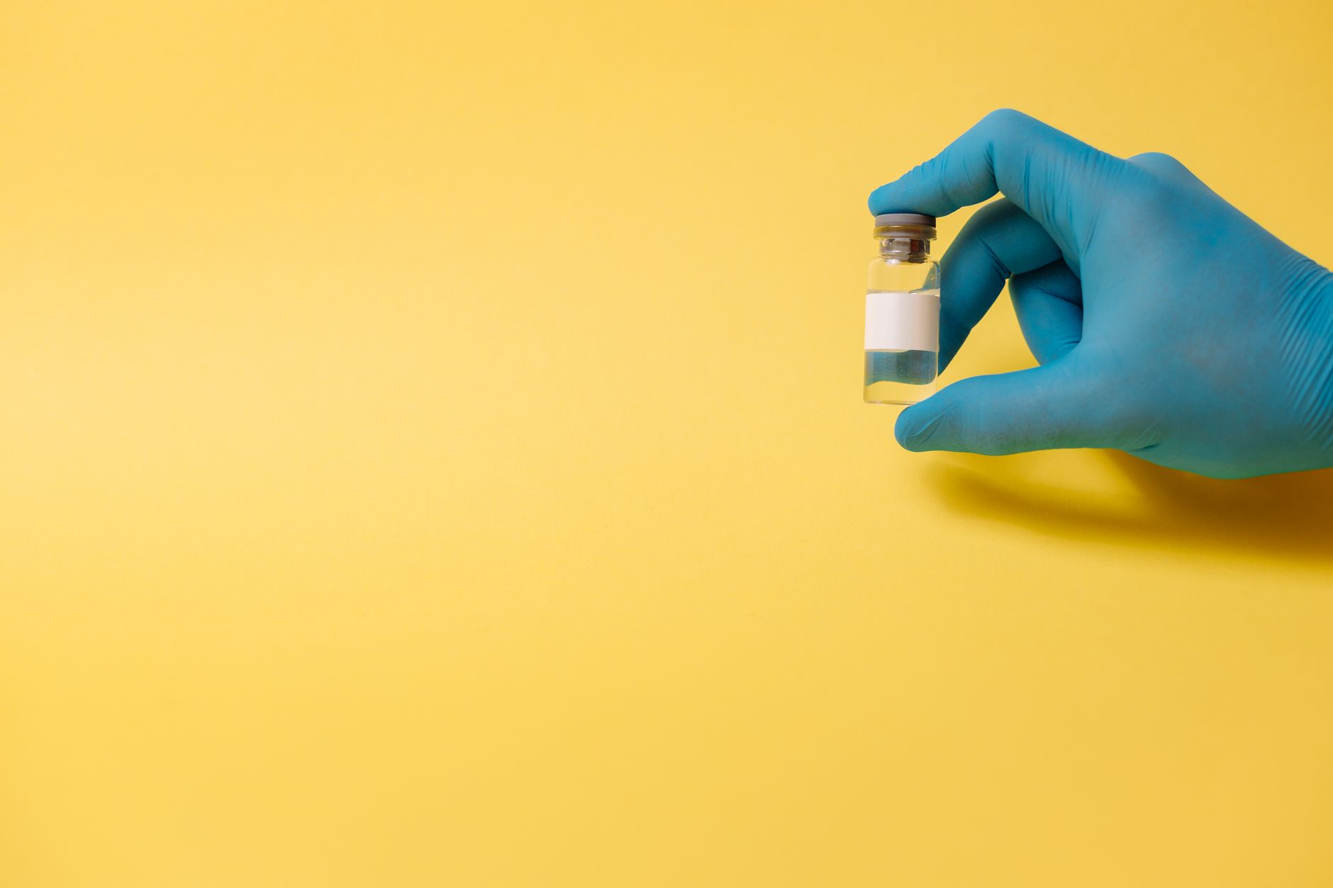 Stocurile de vaccinuri antigripale sunt limitate în farmacii. Se așteaptă o nouă distribuție masivă