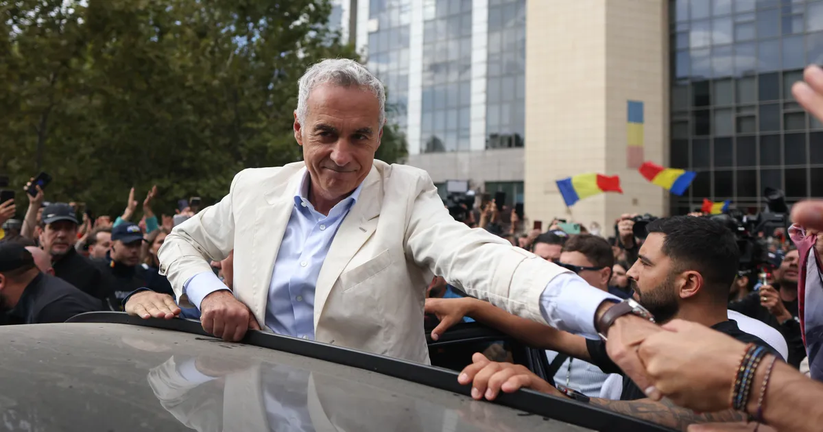 Călin Georgescu a refuzat hrana oferită în arest, primind mâncare de la gărzile sale de corp