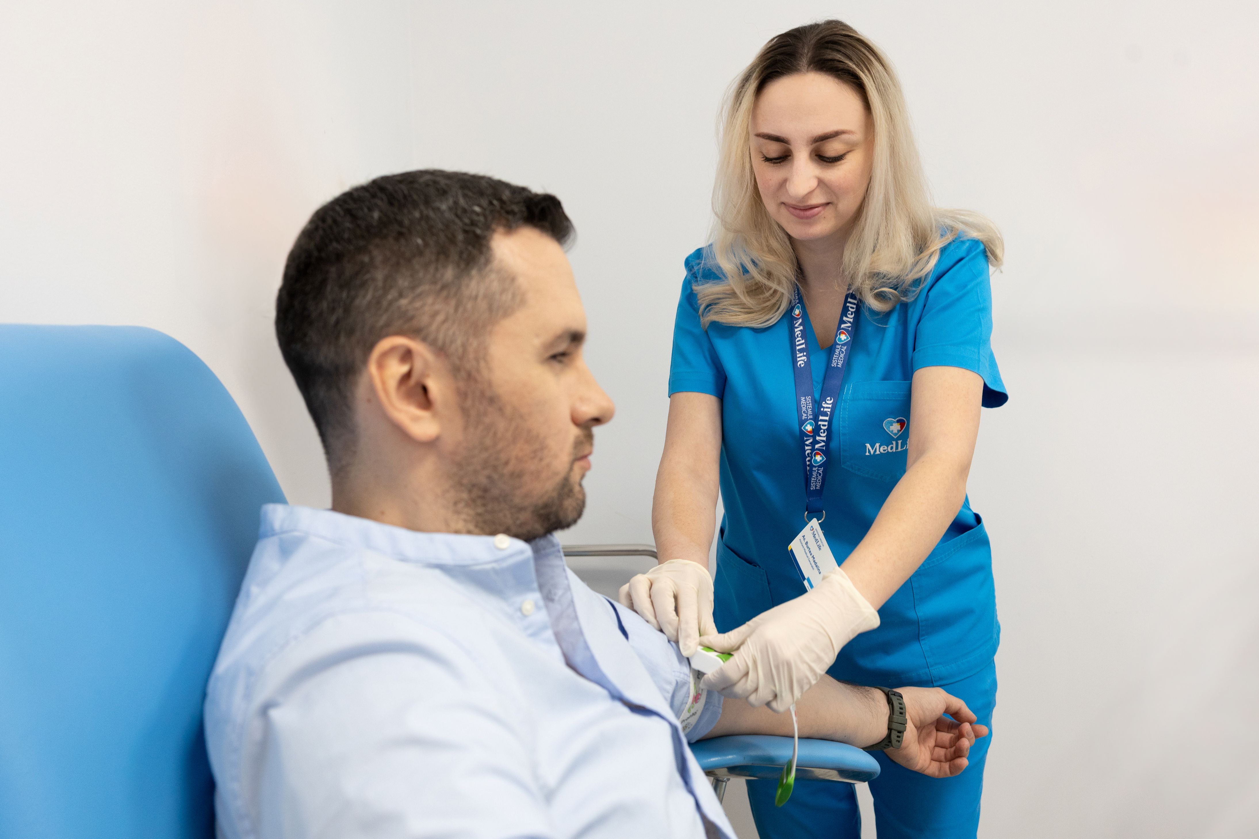 Nivelul testosteronului la bărbați a scăzut cu peste 50% în ultimele decenii, avertizează medicii