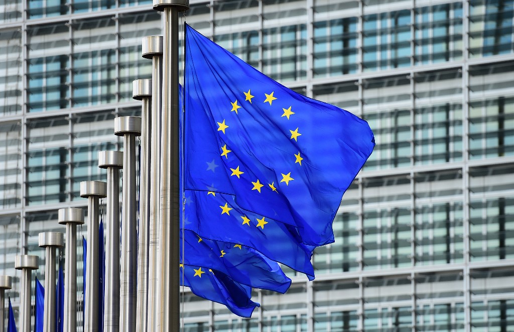 Uniunea Europeană cere Franței protejarea protestelor pașnice în urma violențelor recente