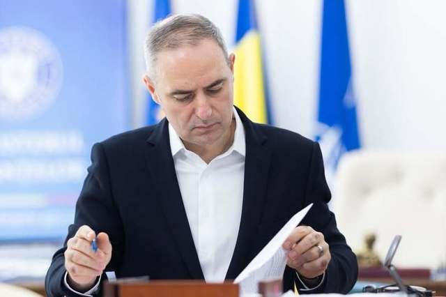 Finanțarea sănătății: Alexandru Nazare a aprobat retrimestrializarea a peste 2 miliarde de lei