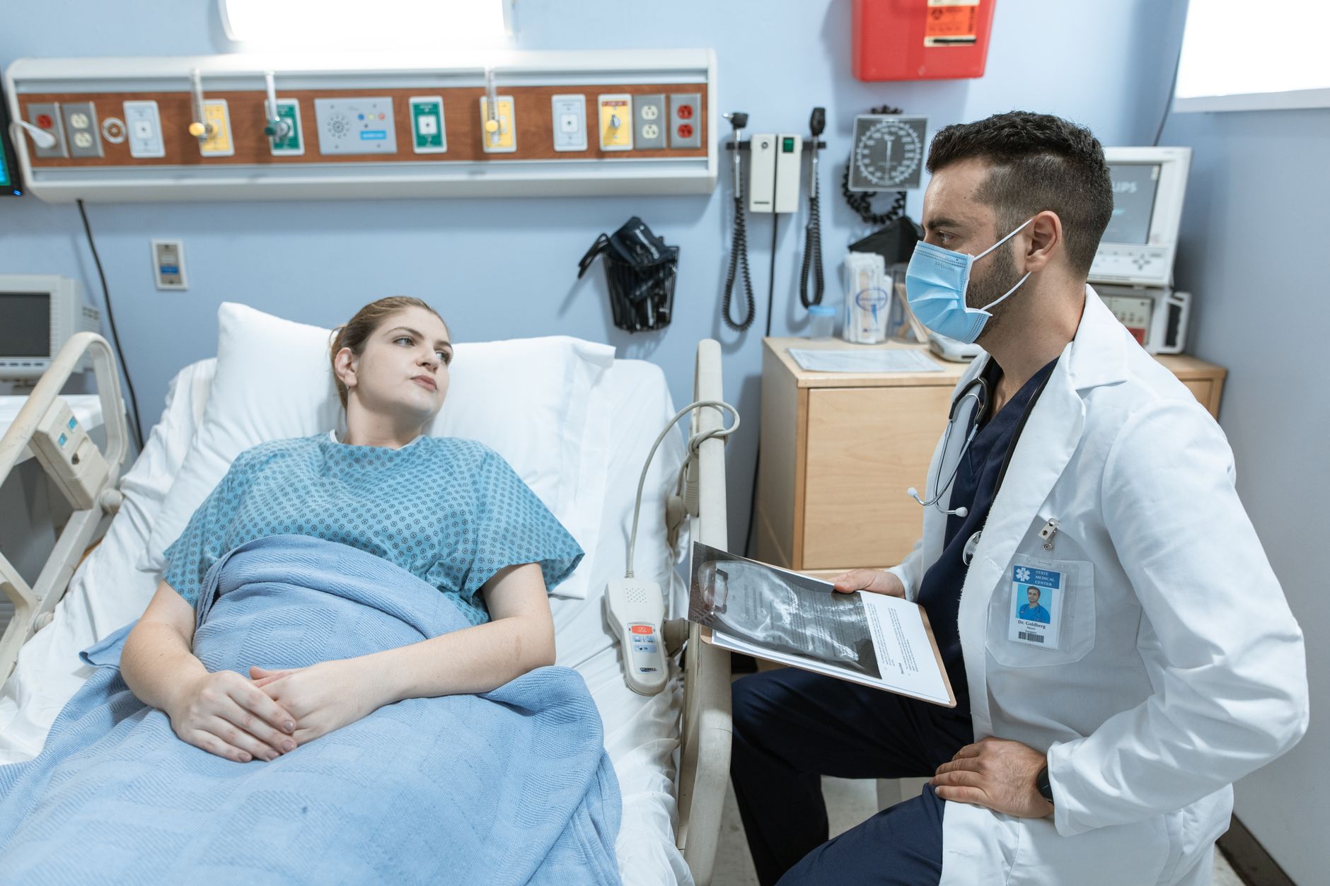 Nouă asigurare pentru tratamente medicale în străinătate cu acoperire de 10 milioane de lei