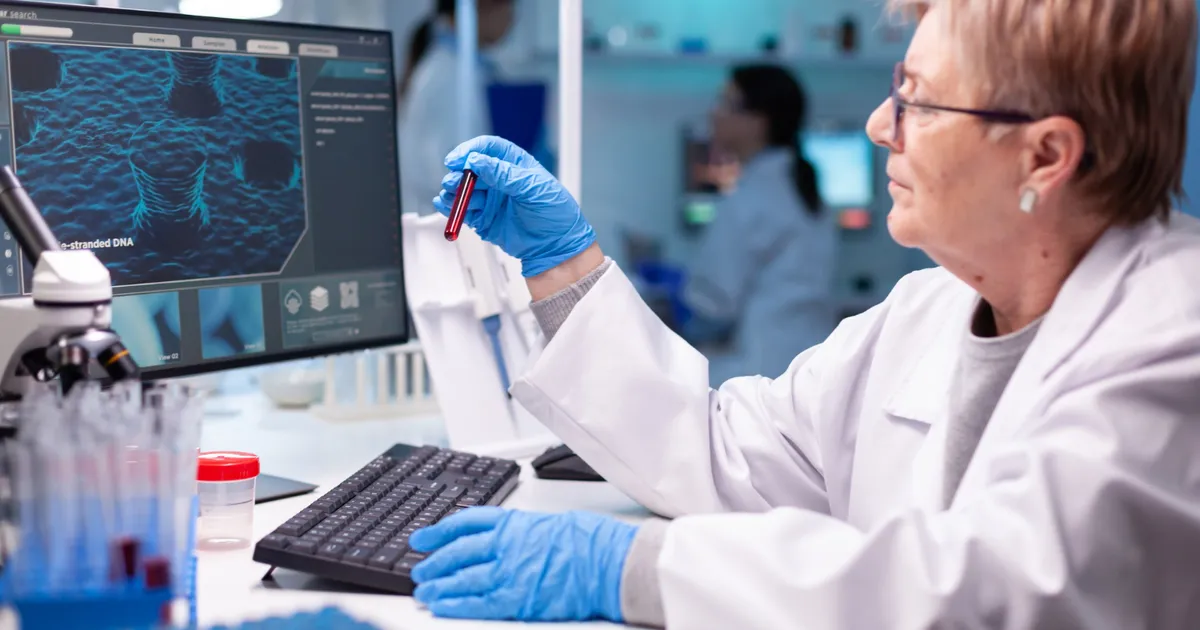 Noue standarde europene în oncologie: ESMO introduce clasificarea ESCAT v2 pentru tratamente țintite