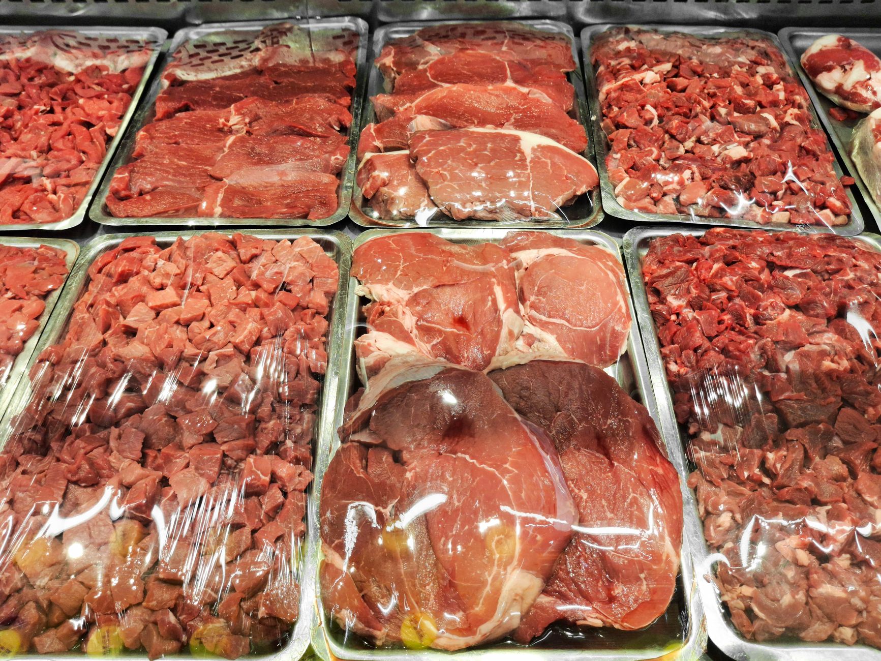 Consumul de alimente ultraprocesate este legat de leziuni vasculare cerebrale la adulții de vârstă mijlocie