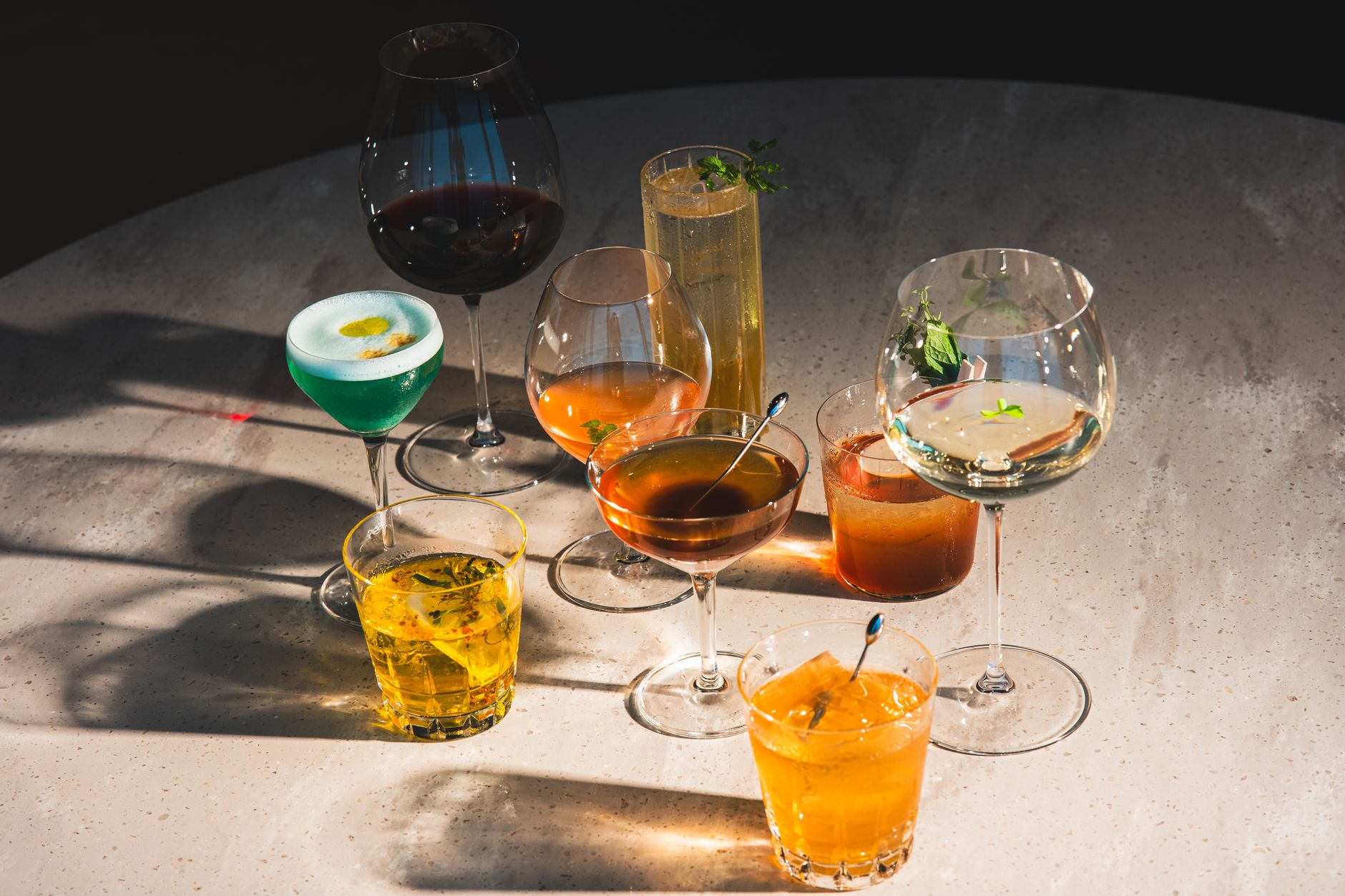 Tipul de alcool consumat influențează riscul de deces: berea și băuturile spirtoase sunt cele mai periculoase