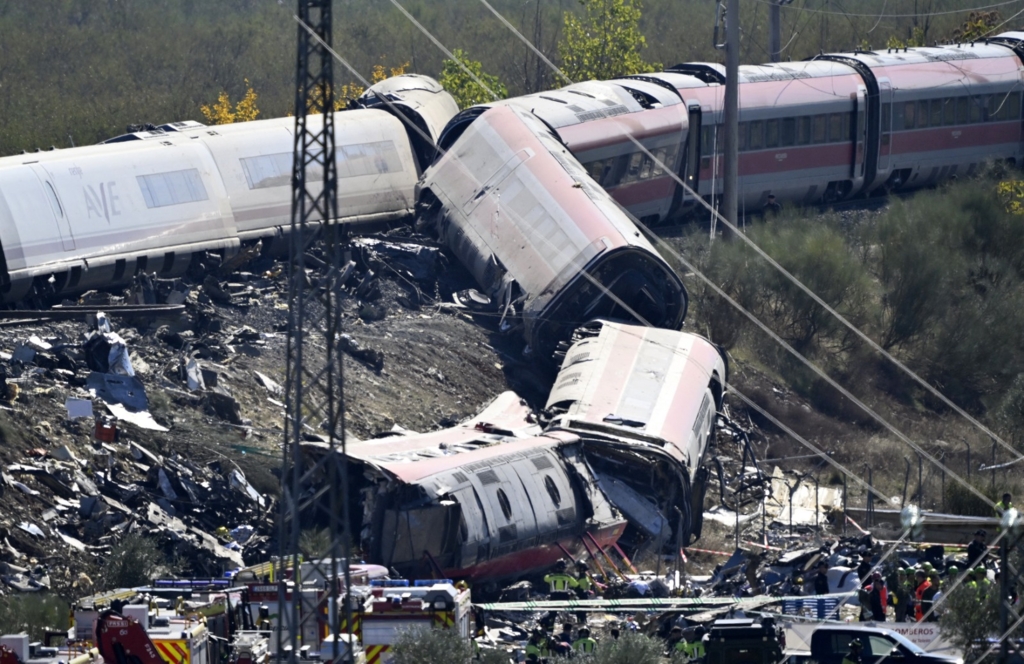Românul care a salvat sute de vieți în urma catastrofei feroviare din Spania: „Am crezut că a fost o bombă”