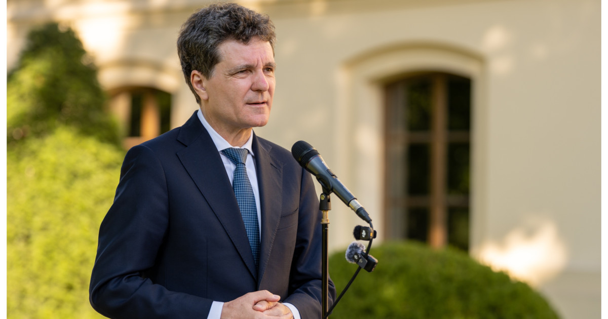 Nicușor Dan: Protejarea românilor din Transcarpatia este o prioritate absolută a statului