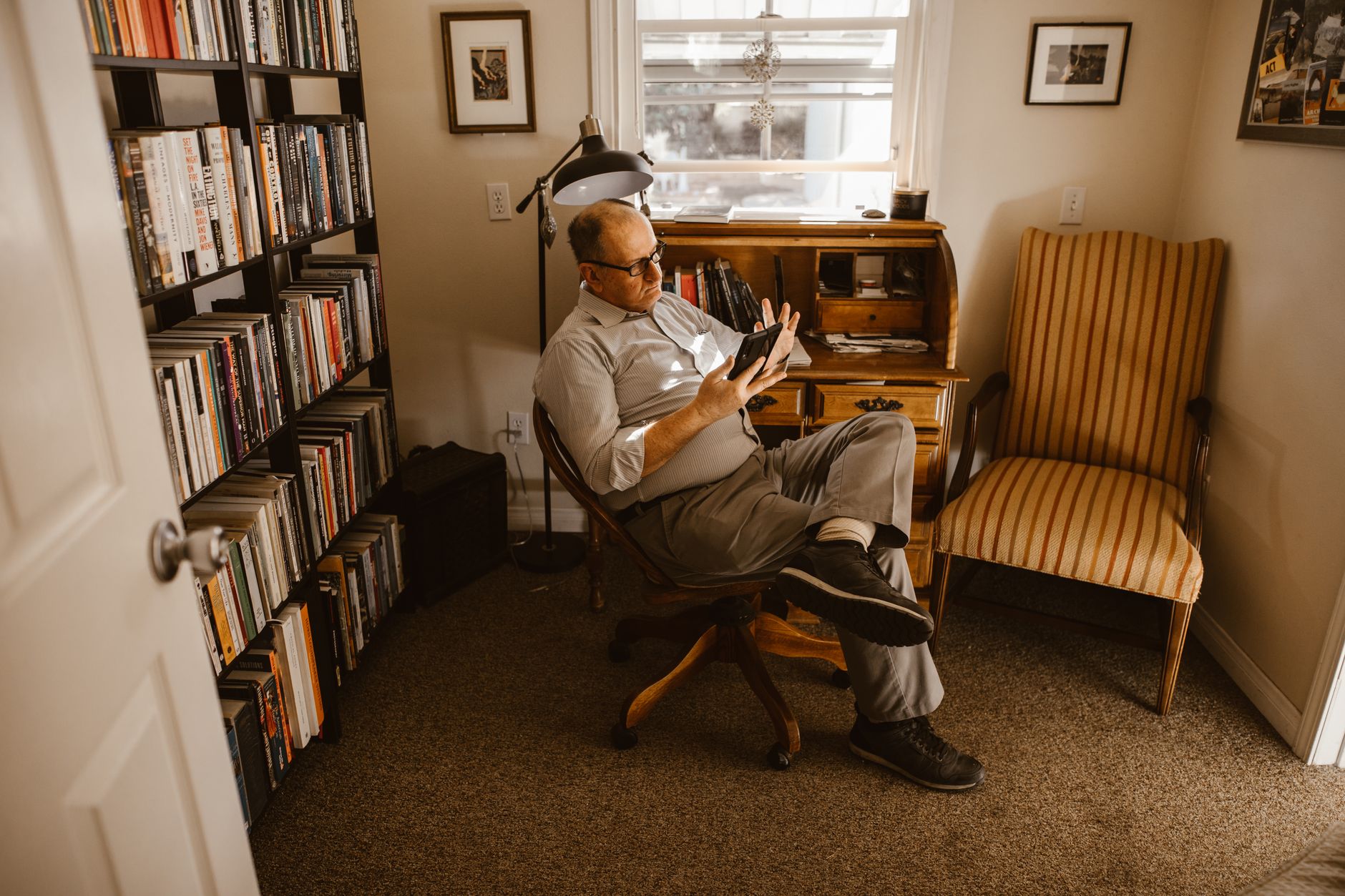 Lectura de plăcere îmbunătățește sănătatea mintală și reduce riscul de demență, arată studiul de la Cambridge
