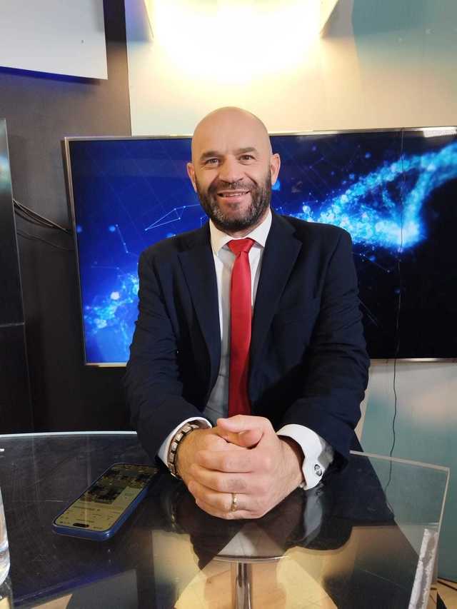 Chirurgia robotică versus cea laparoscopică: Diferențele tehnologice și beneficiile pentru pacient