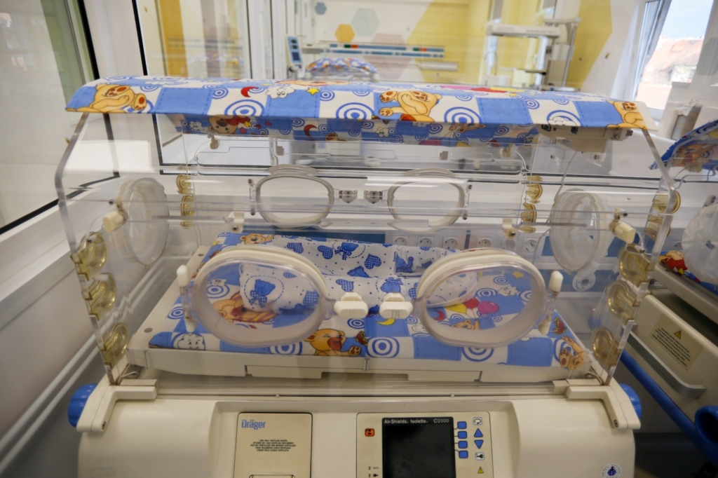 Ministerul Sănătății finalizează achiziția de 100.000 de doze de vaccin BCG pentru maternități