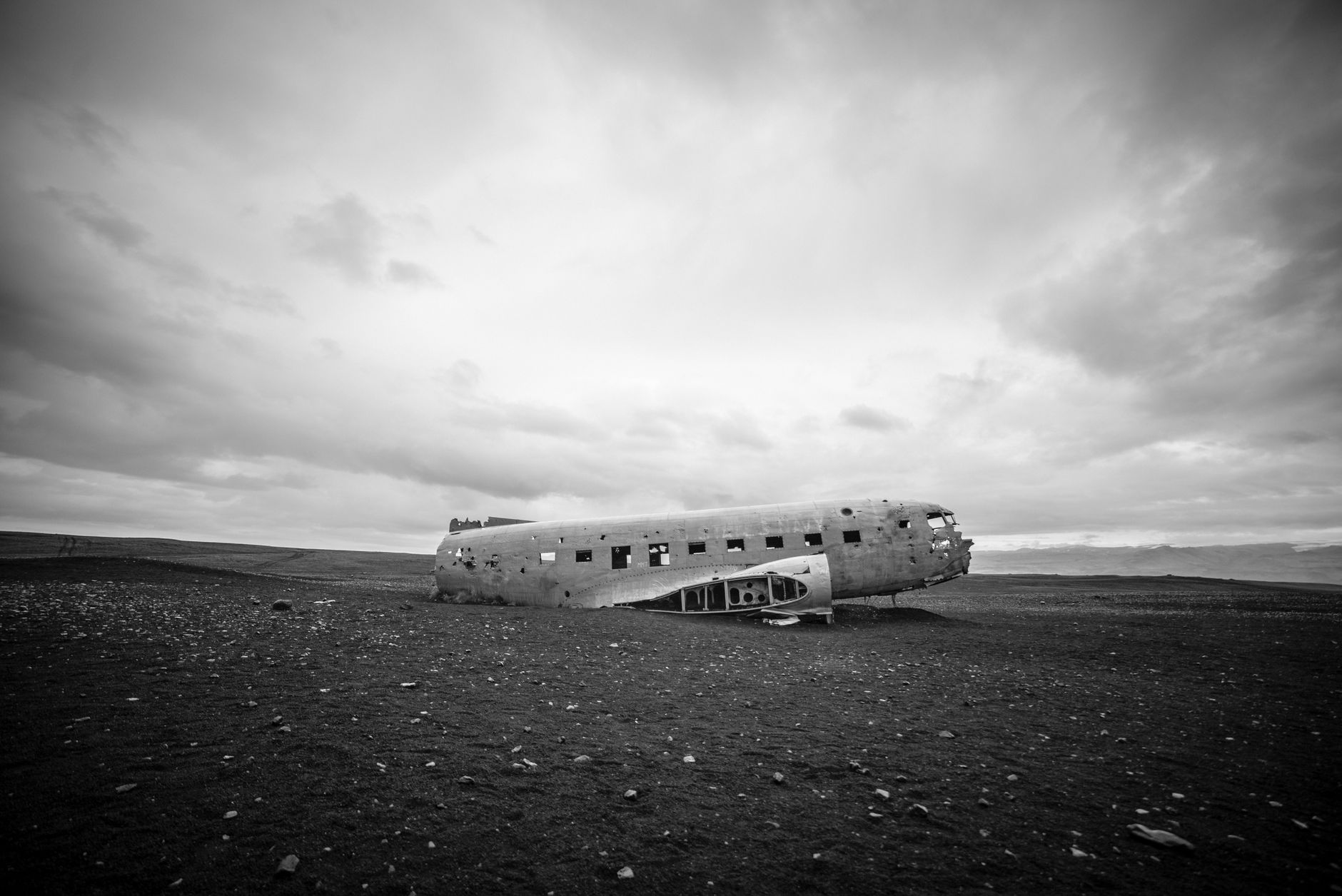 Fragmente de dronă găsite în Republica Moldova, în raionul Ștefan Vodă