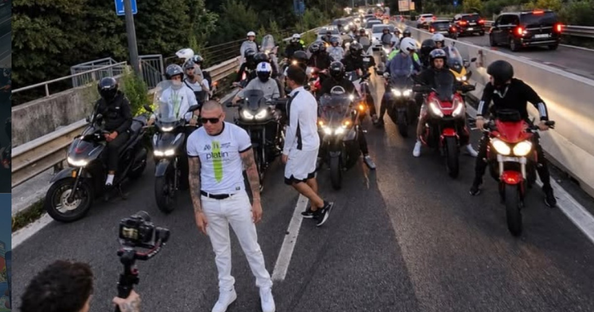 Italia a expulzat un muzician din Republica Moldova după ce a blocat o autostradă pentru un videoclip