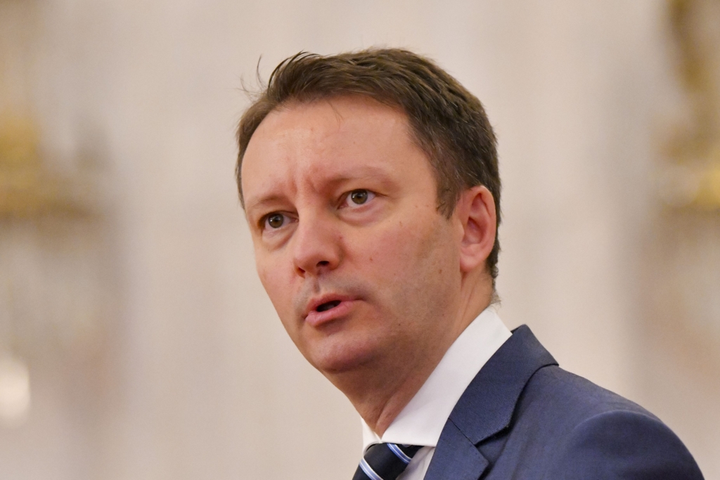 Strategia lui Siegfried Mureșan pentru revenirea românilor din diaspora: reforme de fond, nu doar stimulente