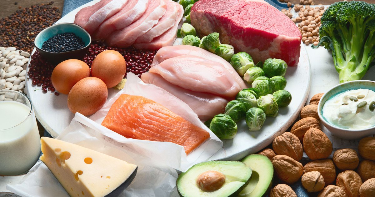 Alimentele care influențează nivelul de serotonină: ce recomandă specialiștii pentru starea de bine