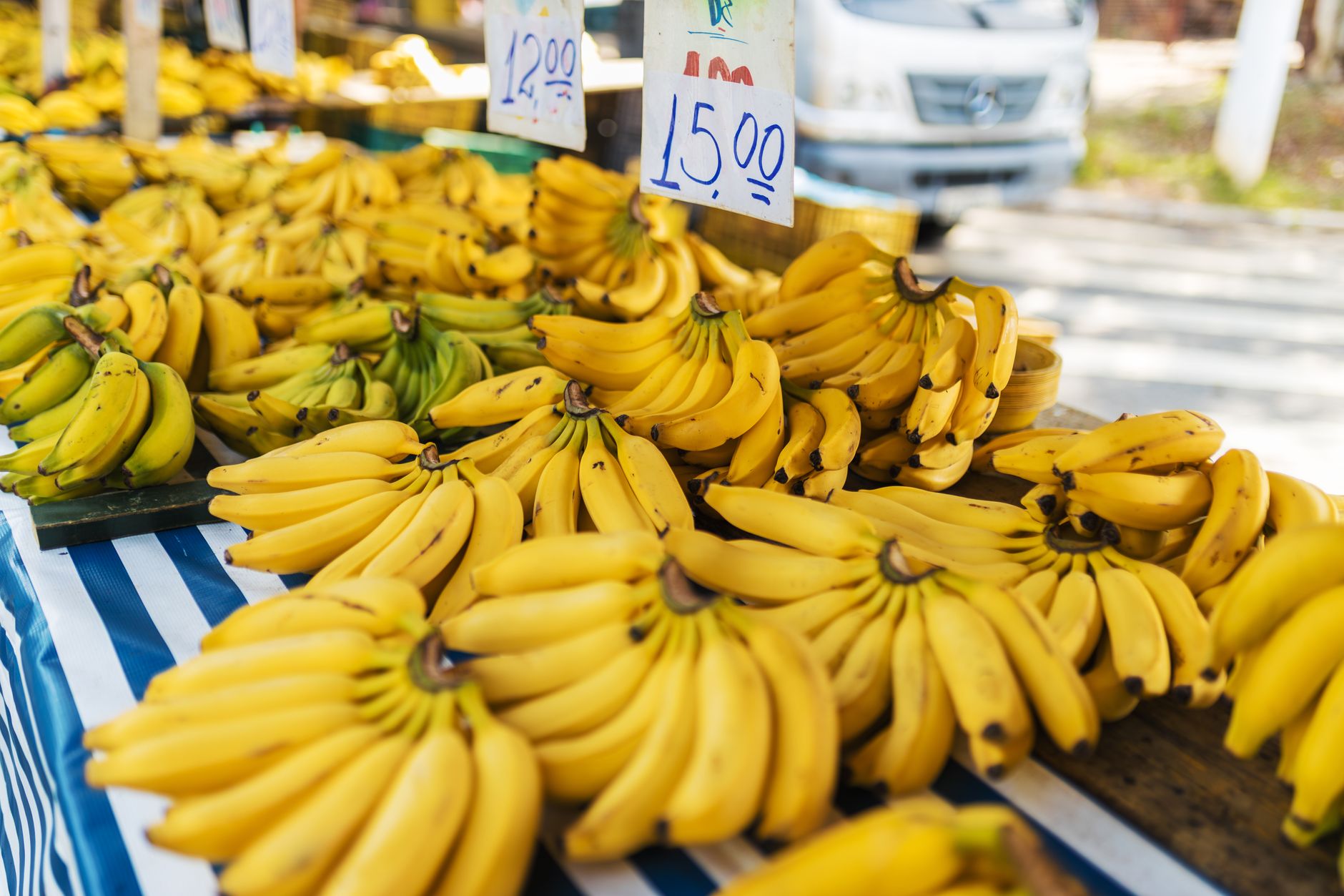 Impactul consumului zilnic de banane asupra sănătății digestive și a microbiomului intestinal