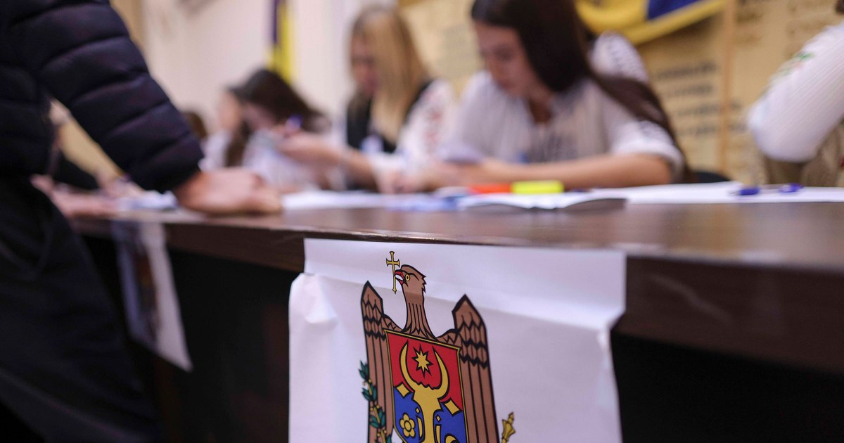 Reforma administrativă din Republica Moldova: Dispar 32 de consilii raionale în favoarea a trei regiuni