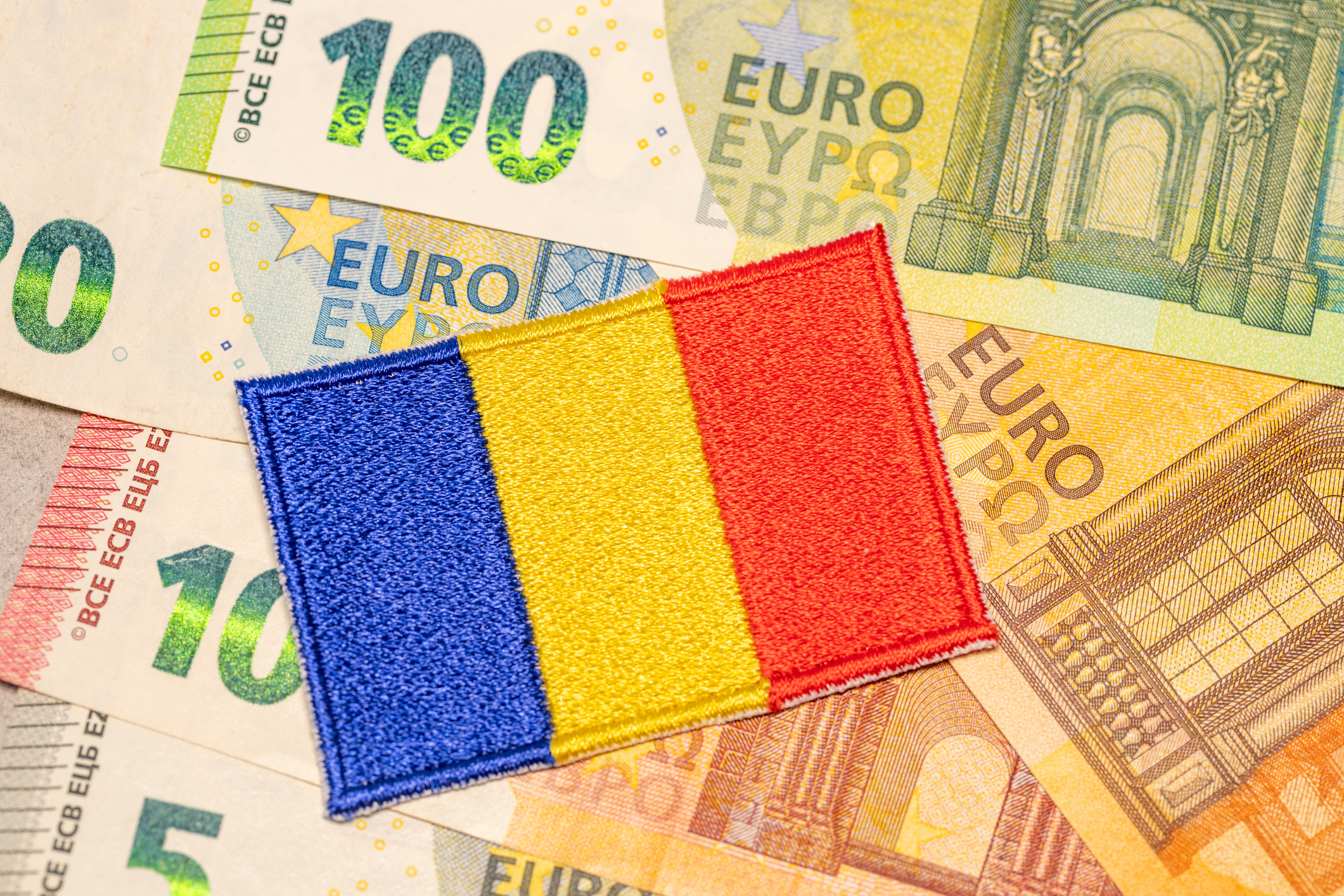 România ar putea primi 6 miliarde de euro în plus de la UE prin taxarea giganților tehnologici