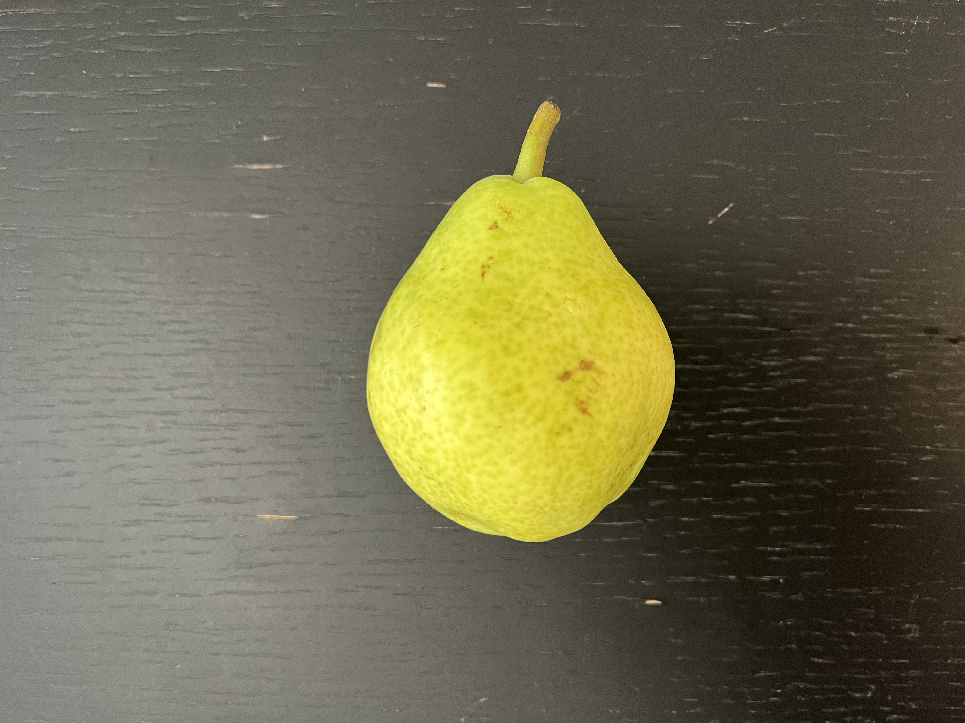 Consumul de fructe întregi protejează inima mai bine decât sucurile, arată un studiu masiv