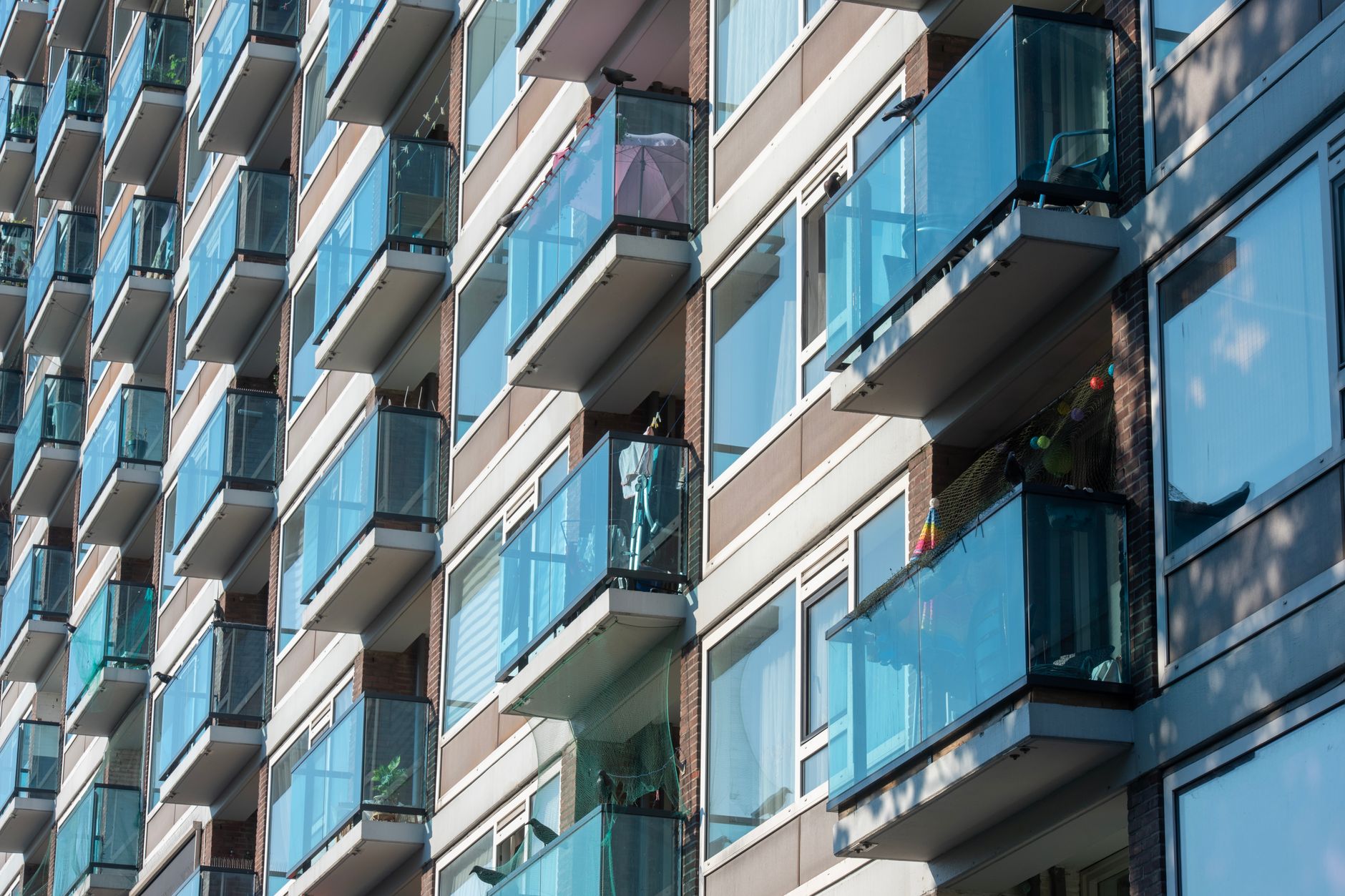 S&D solicită crearea unui fond european pentru locuințe și protecție sporită pentru chiriași