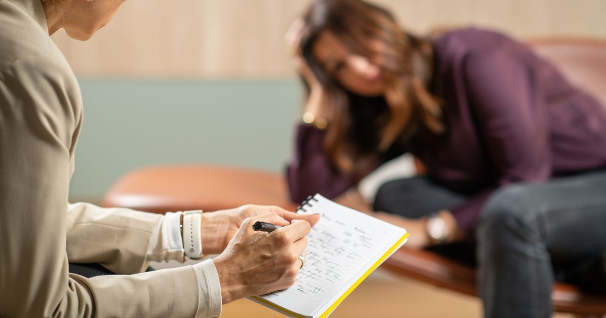 Tulburarea de personalitate borderline și comportamentul infracțional feminin: de ce diagnosticul nu justifică fapta