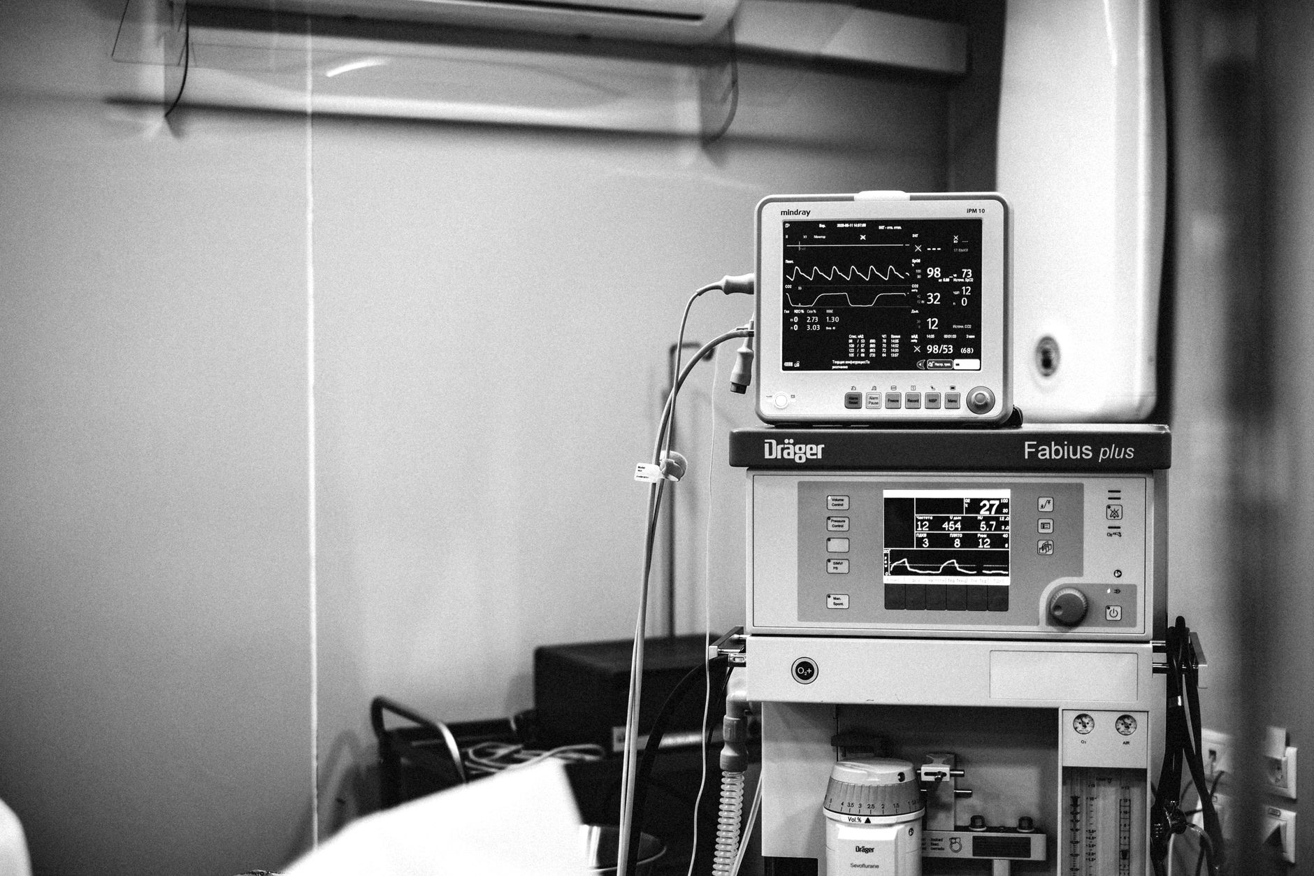 Infrastructura medicală pentru screeningul cancerului de sân este insuficientă în România, avertizează Alexandru Rogobete