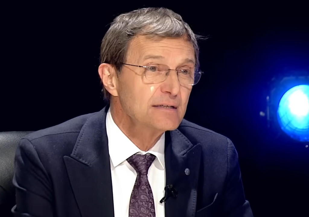 Ioan Aurel Pop critică dur liderii politici: „Conducătorii români sunt nepotriviți pentru a conduce”