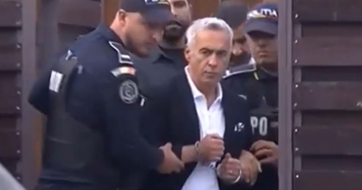 Călin Georgescu trimite un mesaj susținătorilor săi din arest, în așteptarea deciziei magistraților