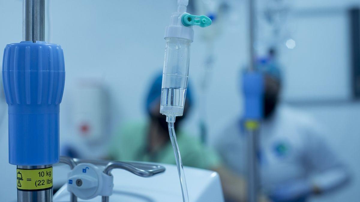 Alertă financiară în sistemul de sănătate: Banii de la programele naționale sunt redirecționați către urgențe
